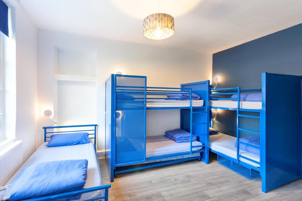 Bed in 5-Bed Mixed Dormitory Room