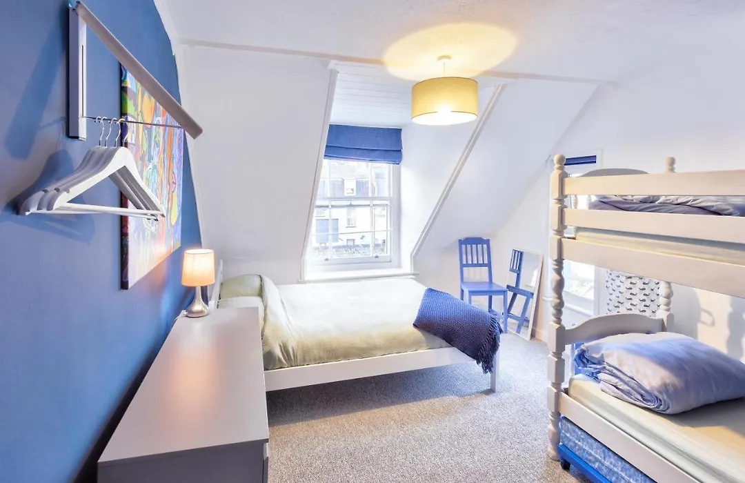Ocean Backpackers Self-Catering Hostel-1